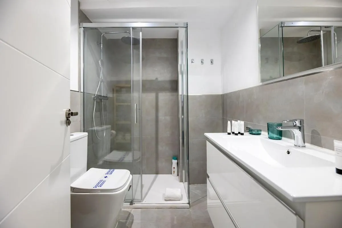 Apartamento En Casa Palacio En El Centro De Granada