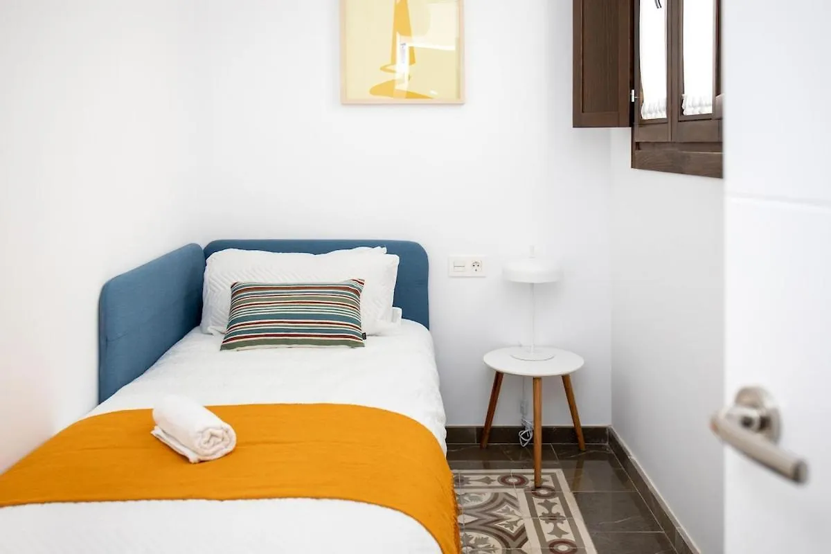 Apartamento En Casa Palacio En El Centro De Granada